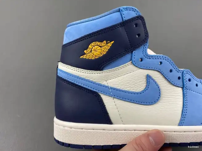 Cheap MAX Jordan 1 WMNS FD2596-400 OG Air Flight in High First 0617